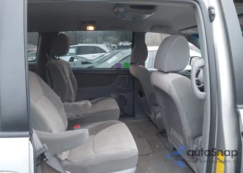 2010 Toyota Sienna Le из США, поврежденный, VIN 5TDJK4CC3AS032533